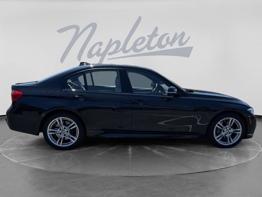 Used 2016 BMW 340i xDrive Sedan AWD/4WD image 4