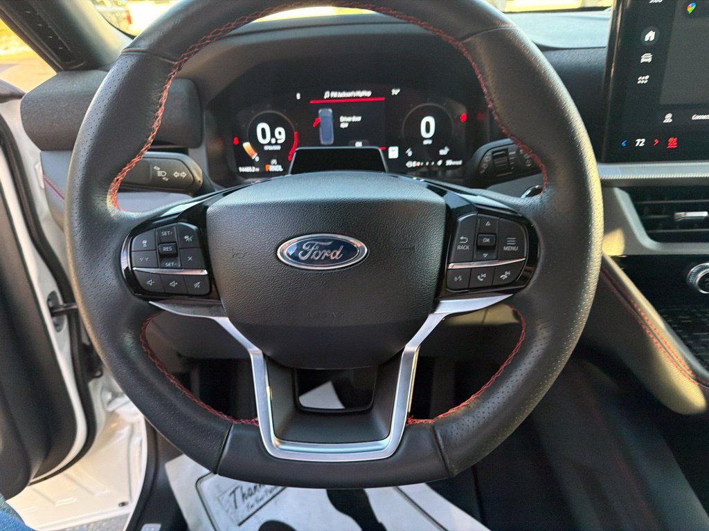 Used 2025 Ford Explorer ST-Line w/ Premium Package RWD image 22