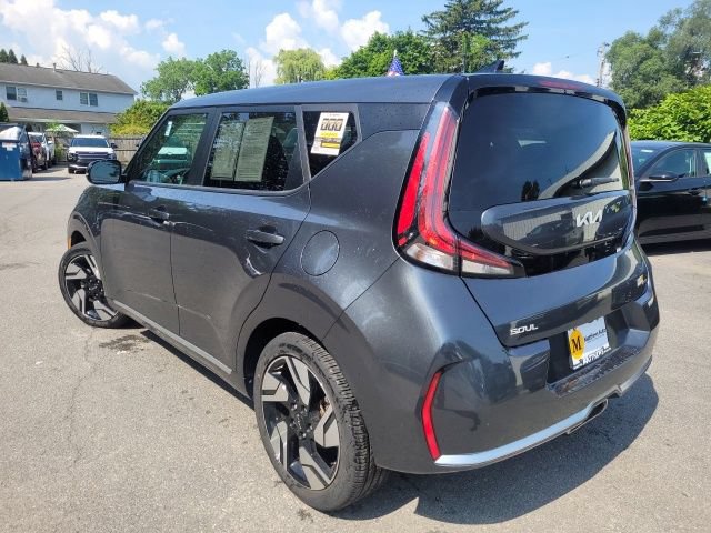 Certified 2023 Kia Soul GT-Line FWD image 3