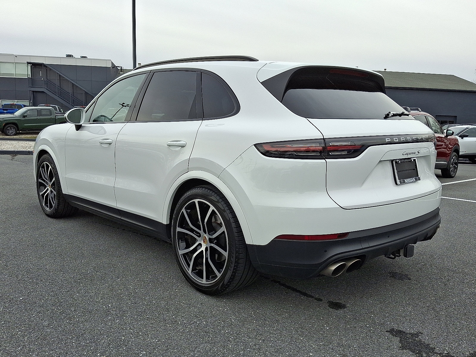 Used 2023 Porsche Cayenne S image 6