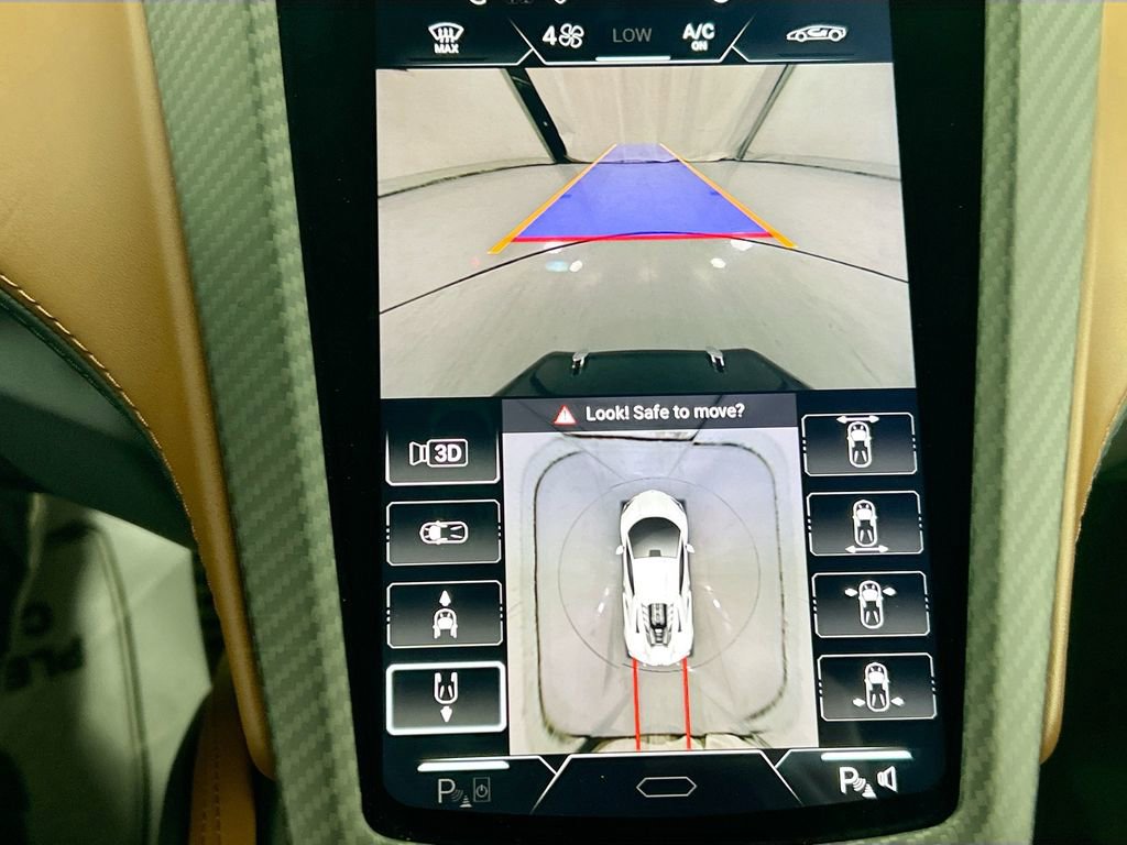 Used 2024 Lamborghini Revuelto AWD/4WD image 15