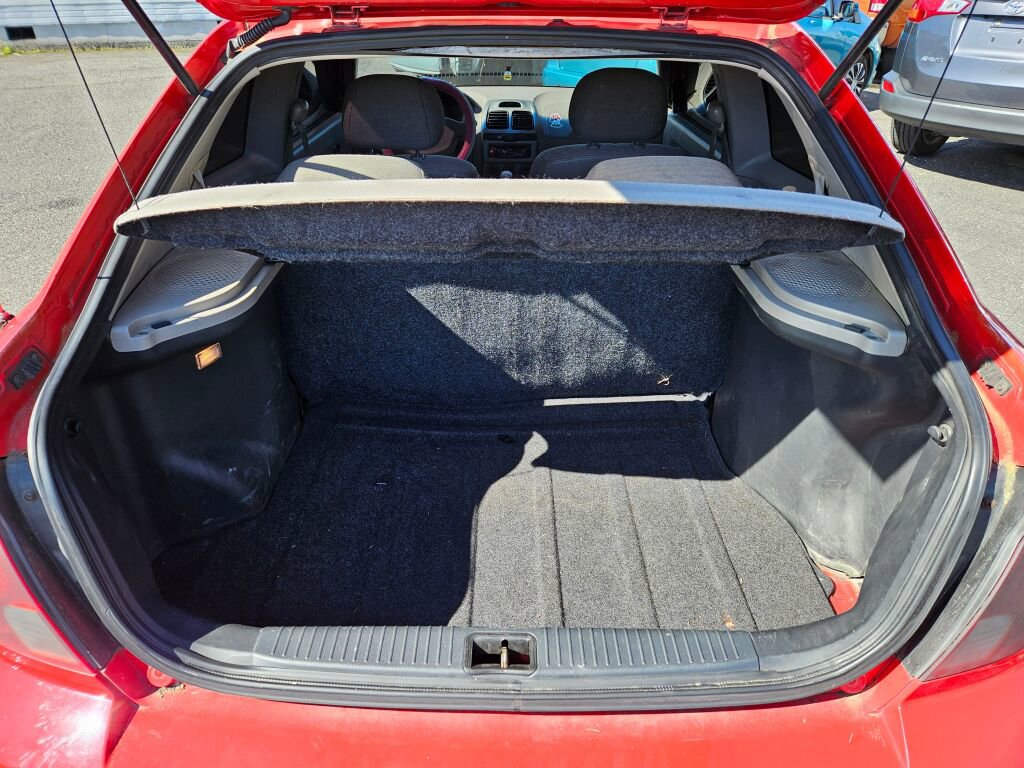 Used 2003 Hyundai Accent Hatchback image 11
