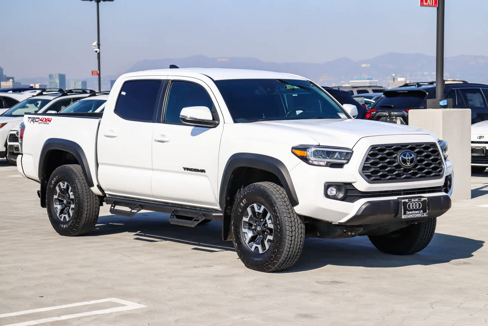 Used 2023 Toyota Tacoma TRD Off-Road image 3