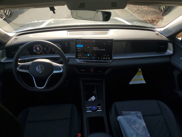 New 2026 Volkswagen Tiguan SE image 15