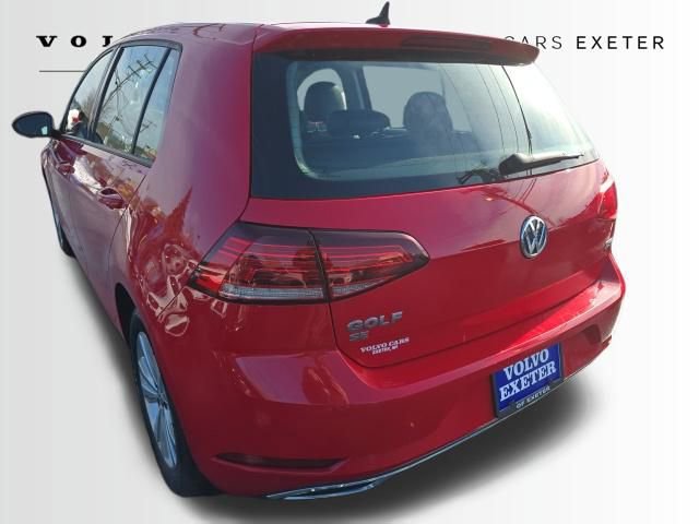 Used 2018 Volkswagen Golf SE image 7