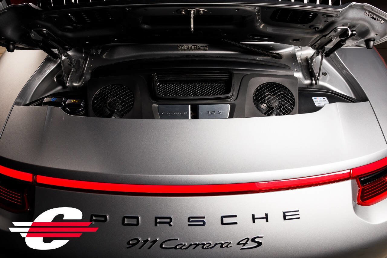 Used 2017 Porsche 911 Carrera 4S image 10