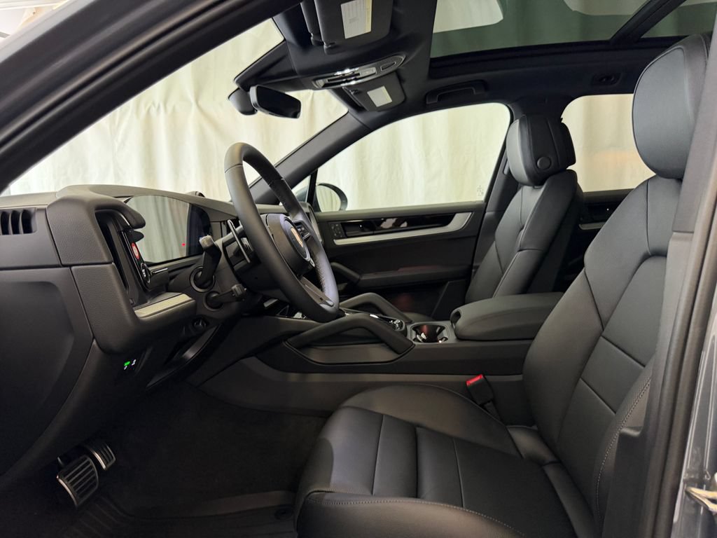 New 2026 Porsche Cayenne S AWD/4WD image 5