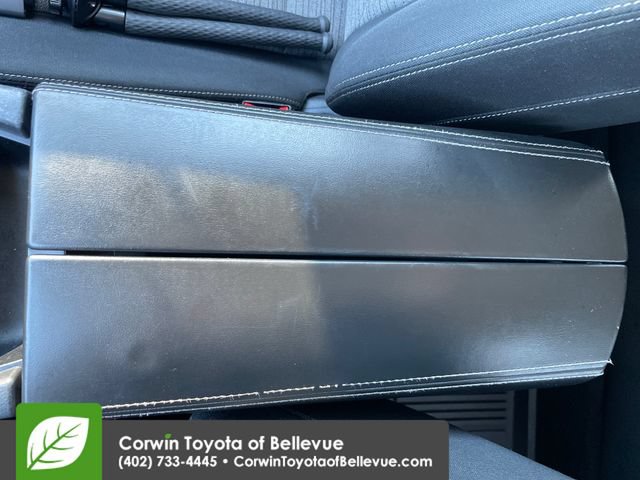Used 2021 Nissan Rogue SV AWD/4WD image 15