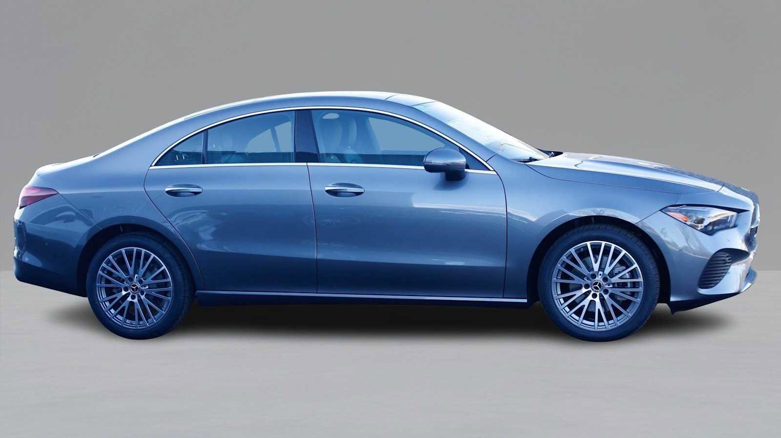 Used 2026 Mercedes-Benz CLA 250 4MATIC image 4