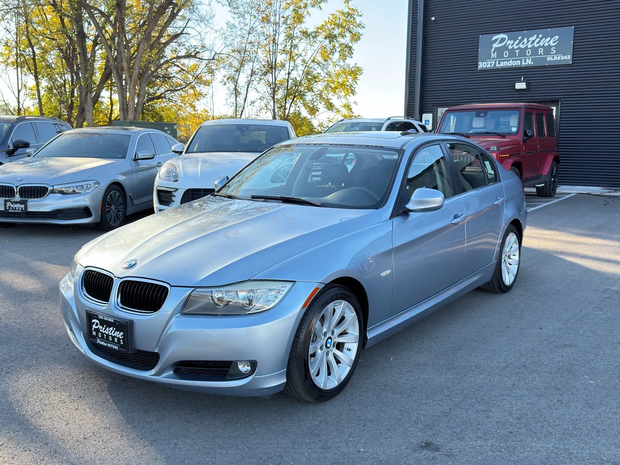 Used 2011 BMW 328i Sedan image 1