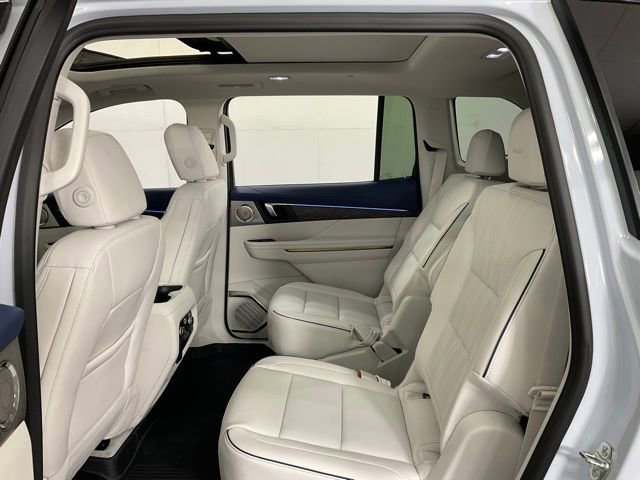 New 2026 Buick Enclave Avenir w/ Super Cruise Package image 33
