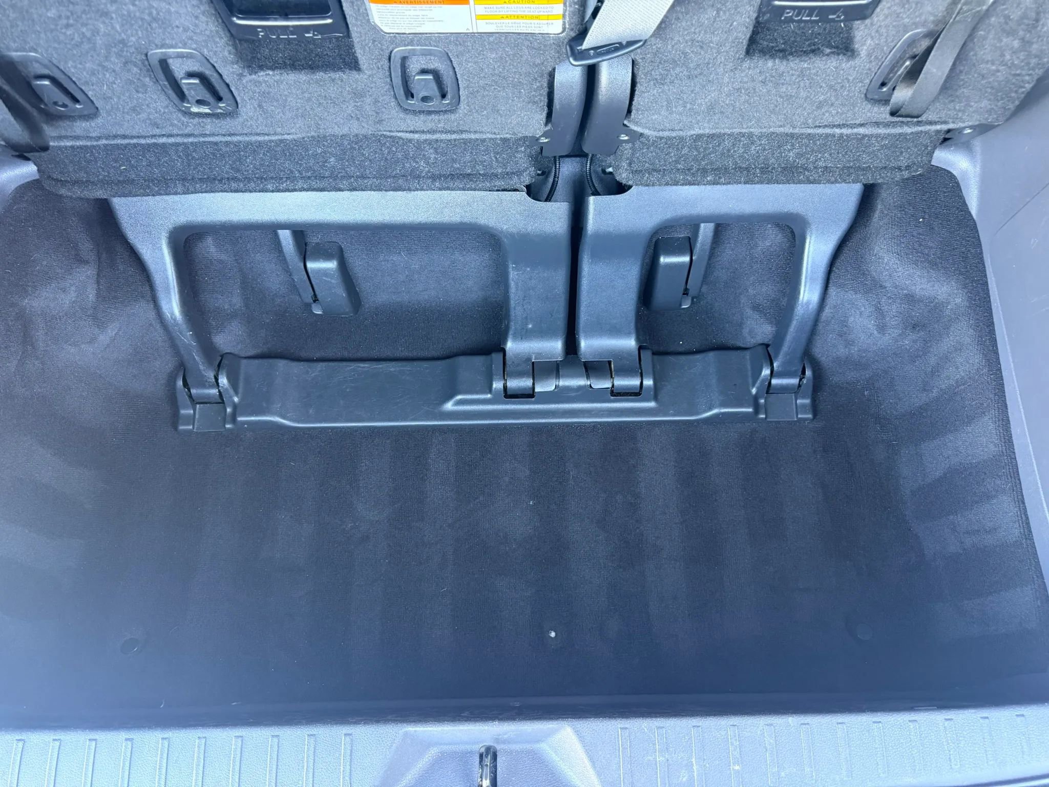 Used 2024 Toyota Sienna XLE image 25