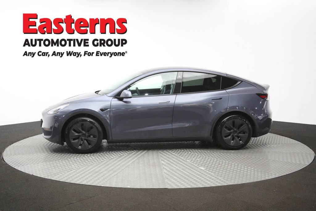 Used 2022 Tesla Model Y Long Range AWD/4WD image 54