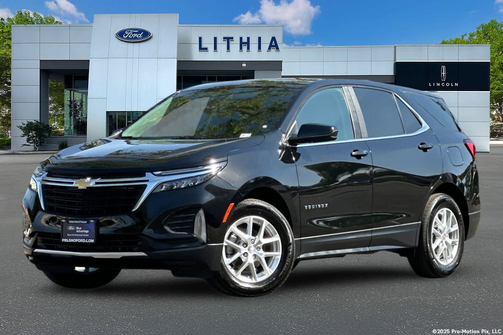 Used 2024 Chevrolet Equinox LT FWD image 1