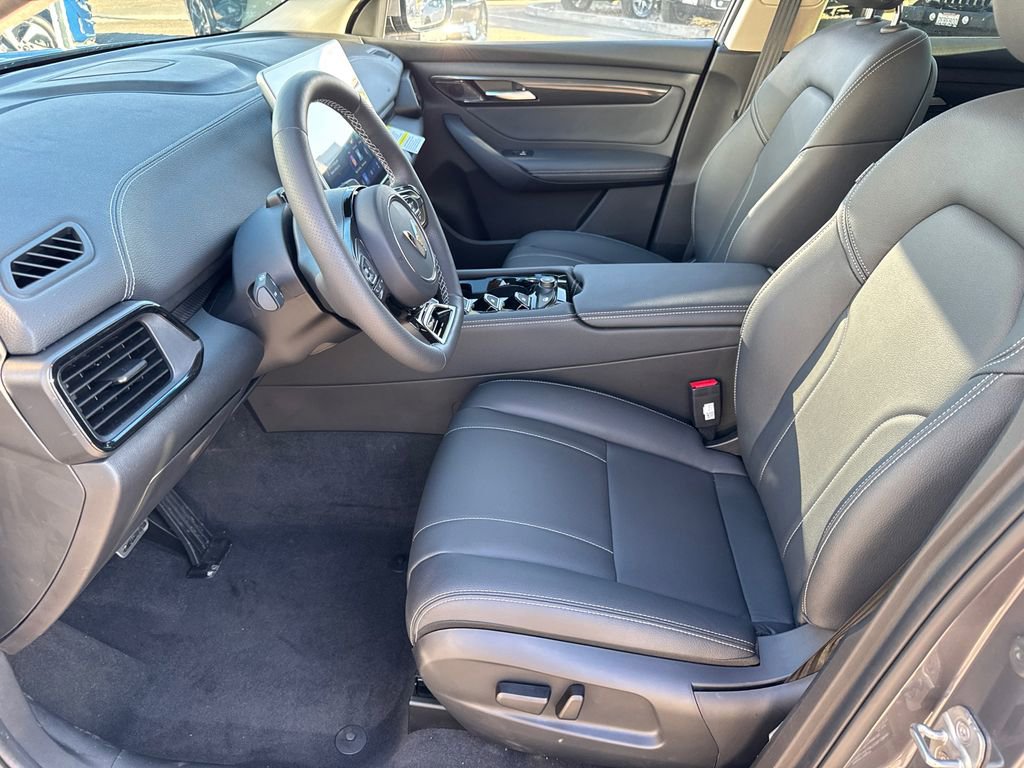 New 2025 VinFast VF 8 Eco AWD/4WD image 23