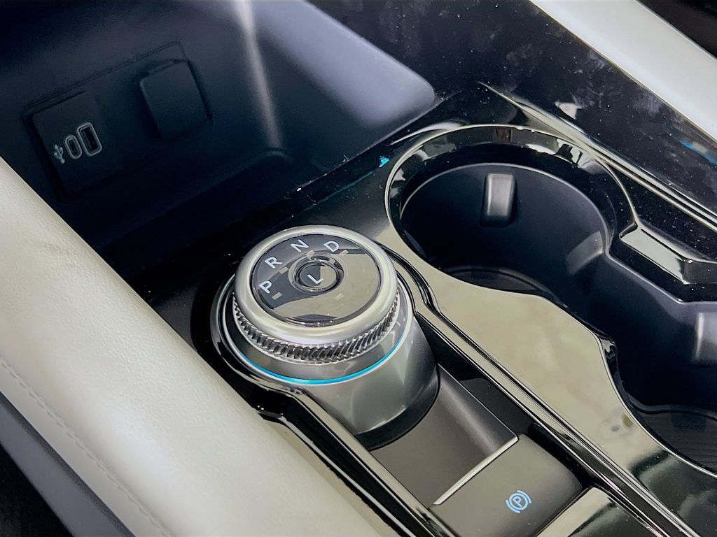 New 2026 Ford Explorer Platinum w/ LUX Leather Package image 49