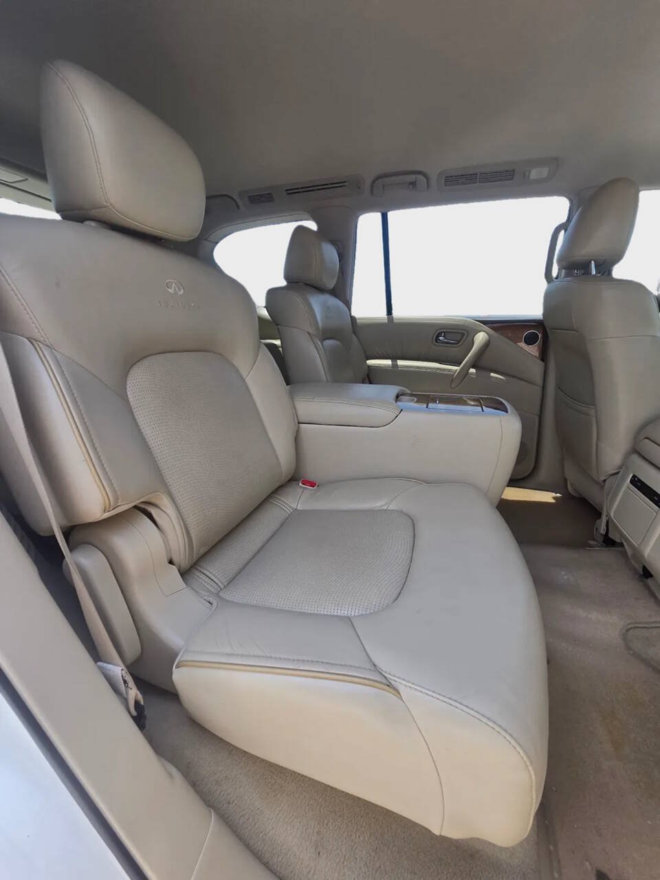 Used 2011 INFINITI QX56 2WD image 14