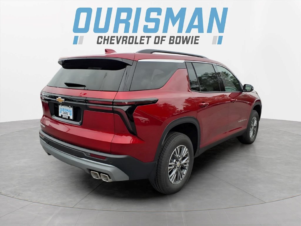 New 2027 Chevrolet Traverse LT FWD image 3