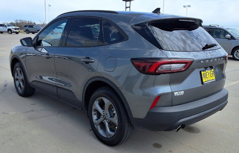 Used 2025 Ford Escape ST-Line AWD/4WD image 6