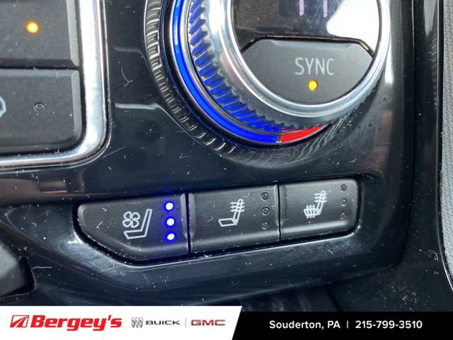 Certified 2023 GMC Yukon XL Denali image 40