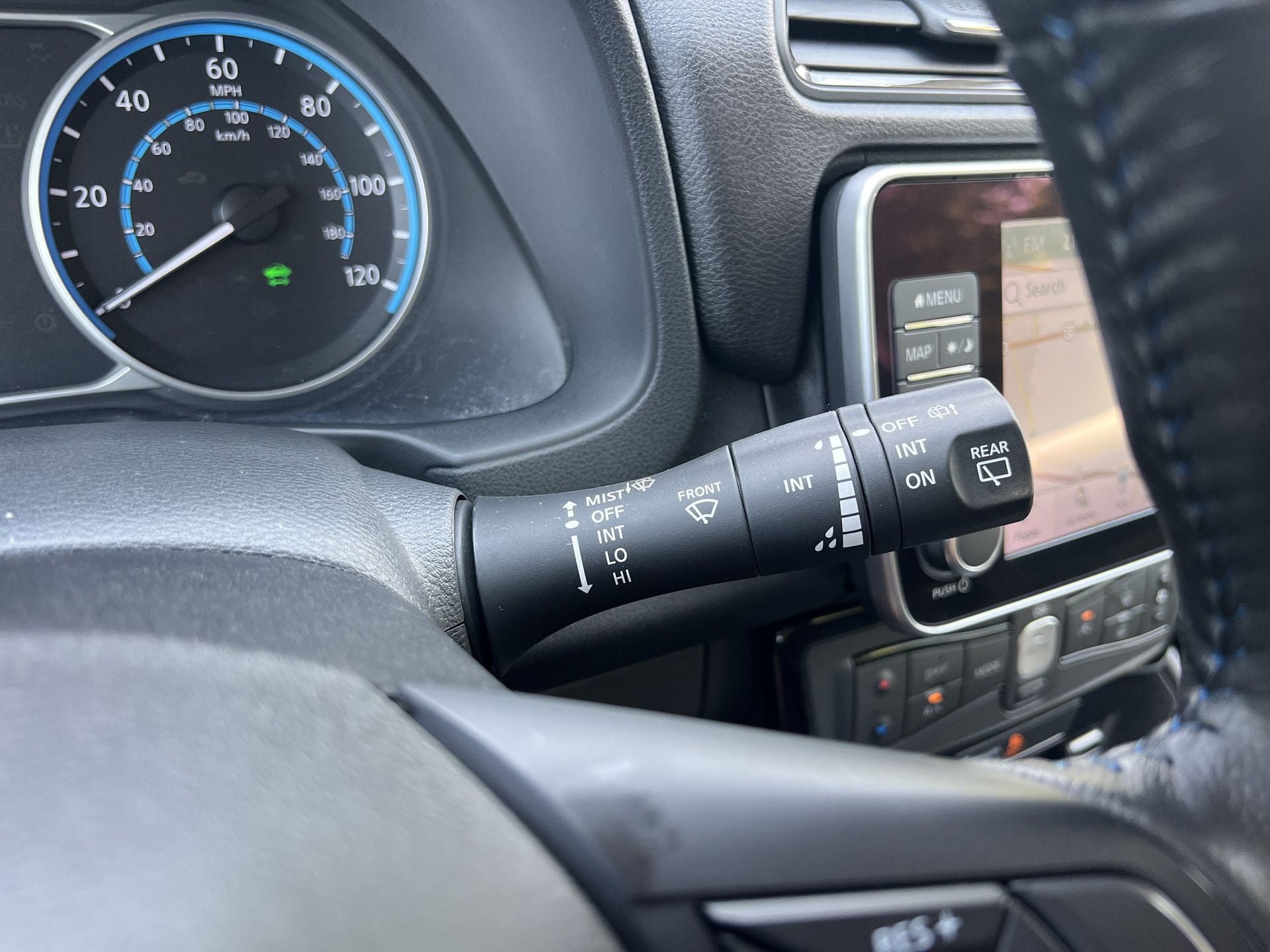 Certified 2024 Nissan Leaf SV Plus FWD image 12