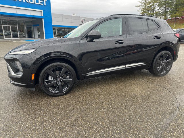 New 2025 Buick Envision Sport Touring image 3