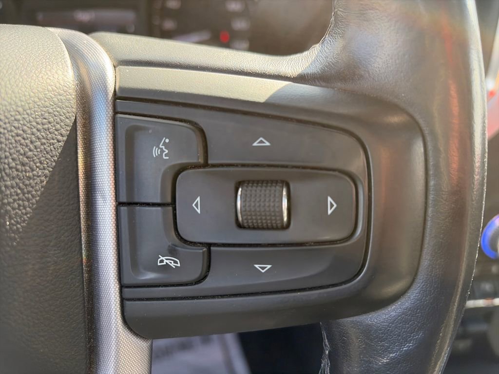 Used 2021 GMC Sierra 1500 SLT AWD/4WD image 13