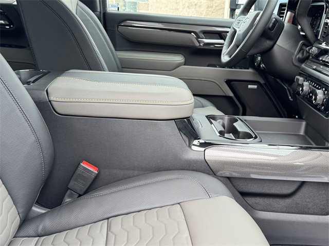 New 2026 Chevrolet Silverado 2500 ZR2 w/ ZR2 Bison Edition image 7