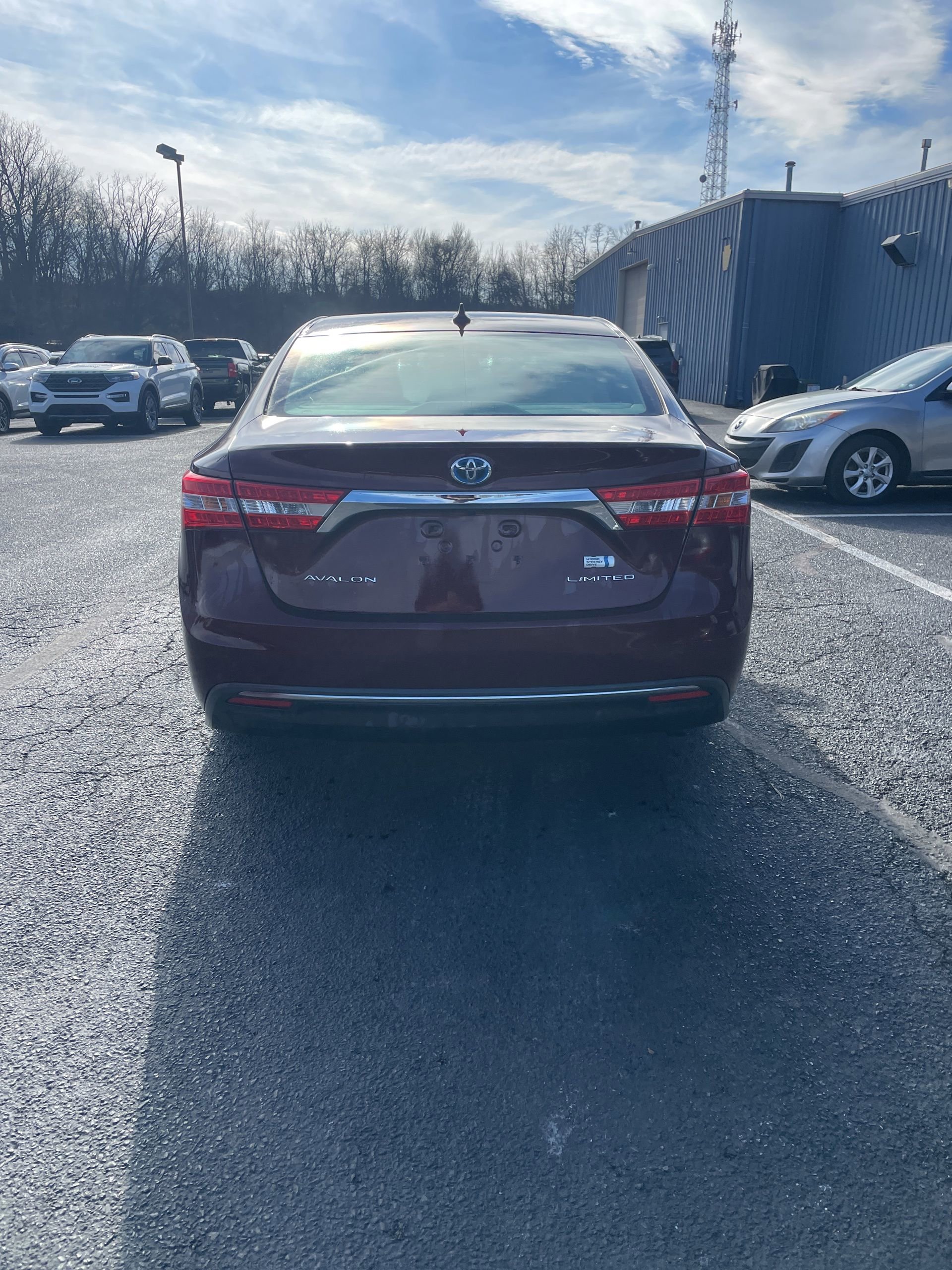 Used 2015 Toyota Avalon Limited image 5