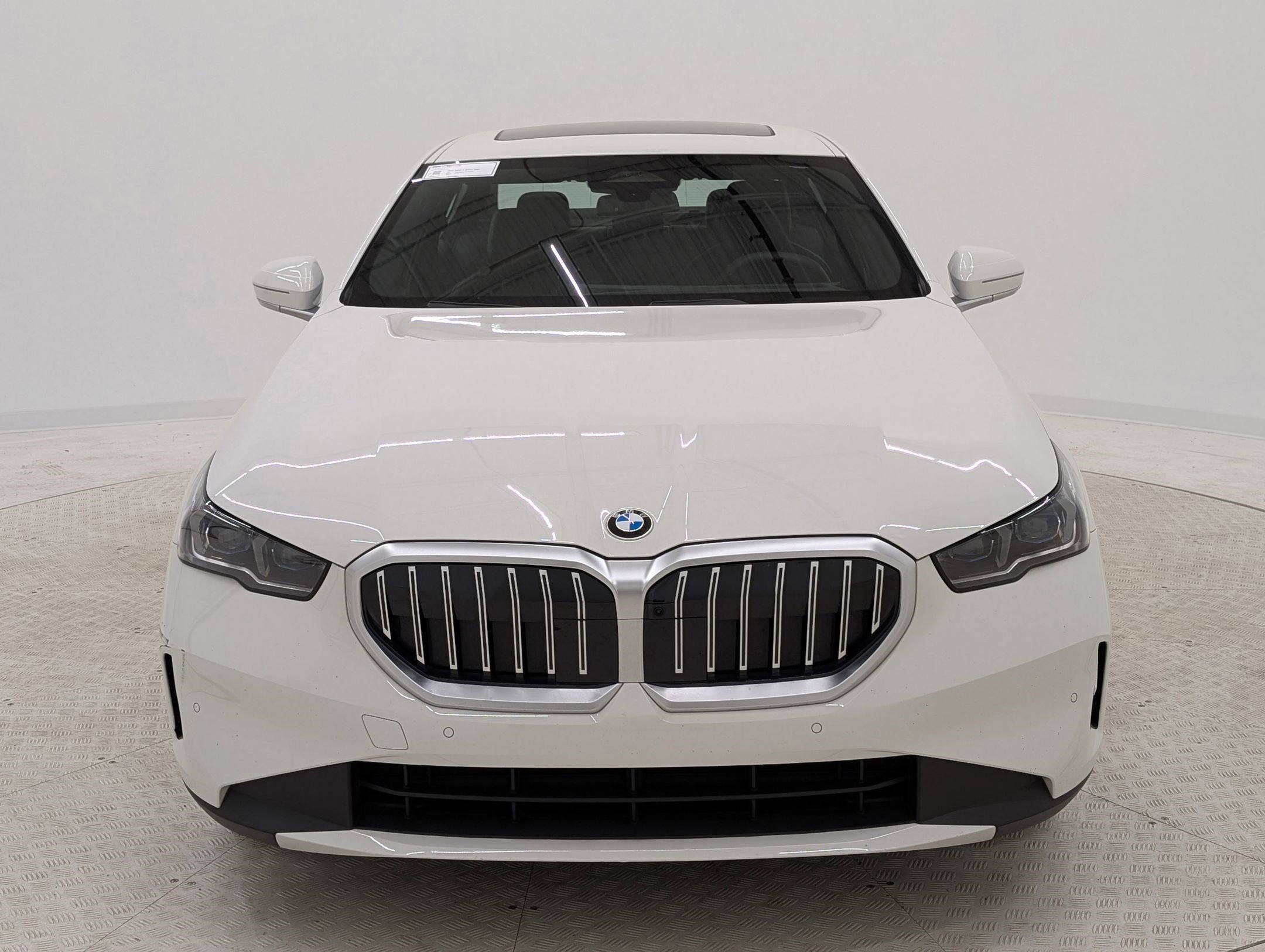 Used 2024 BMW 530i w/ Premium Package RWD image 6