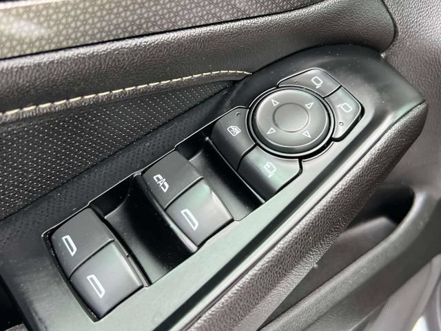 Certified 2024 Chevrolet Traverse Premier w/ Redline Edition FWD image 19