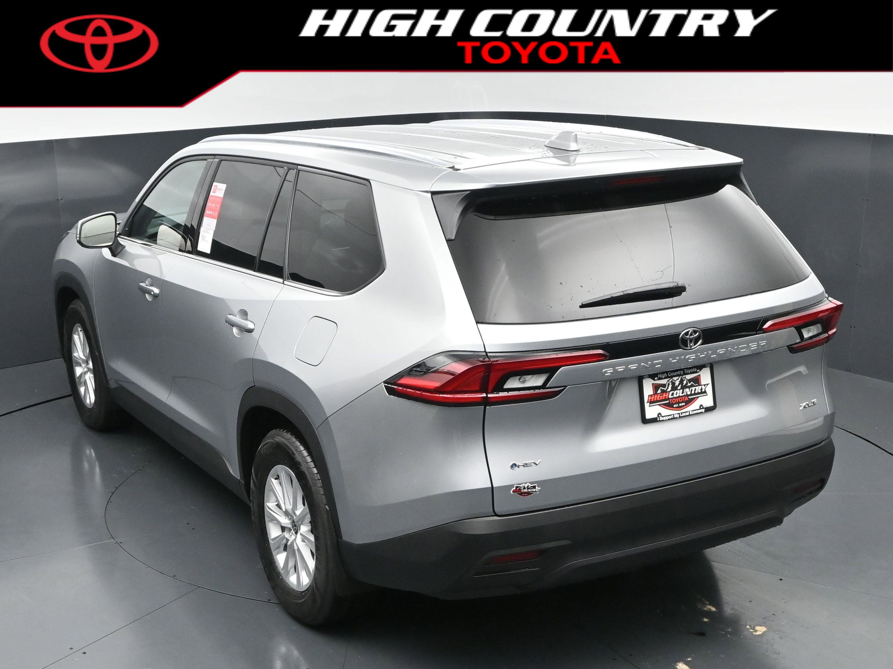 New 2026 Toyota Grand Highlander XLE FWD image 30