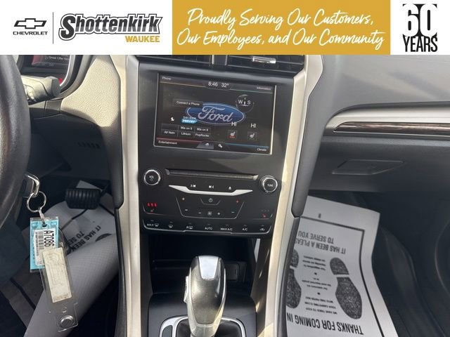 Used 2013 Ford Fusion SE image 32