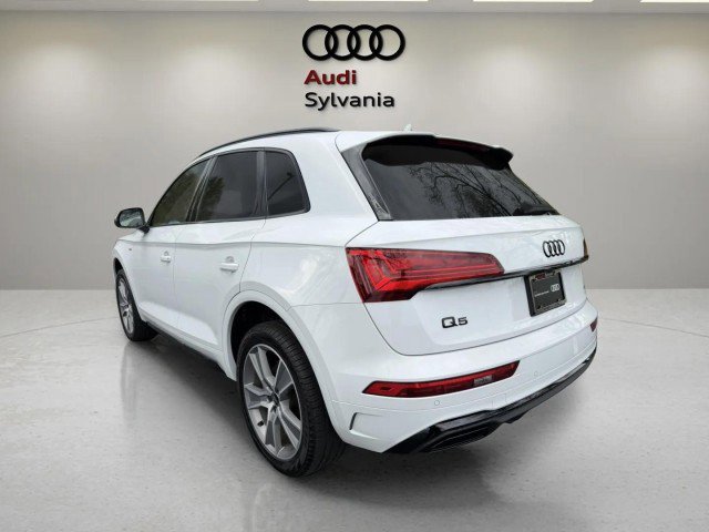 Certified 2025 Audi Q5 2.0T Premium w/ Convenience Plus Package AWD/4WD image 6