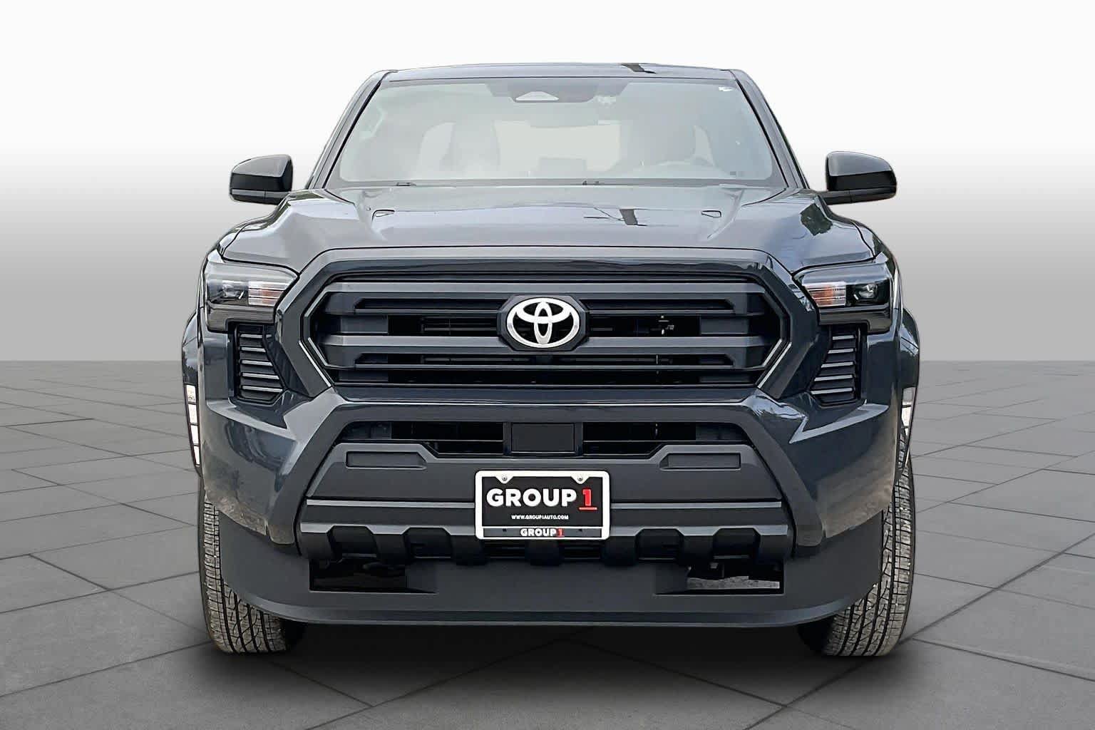Used 2024 Toyota Tacoma SR RWD image 4
