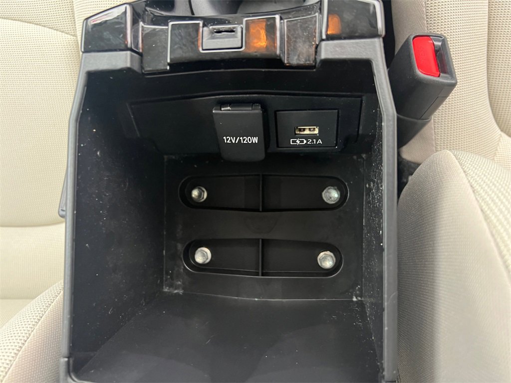 Used 2021 Toyota Corolla LE w/ Carpet Mat Package (TMS) image 20