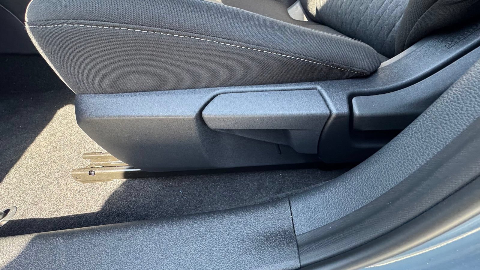 New 2026 Nissan Sentra SV FWD image 11