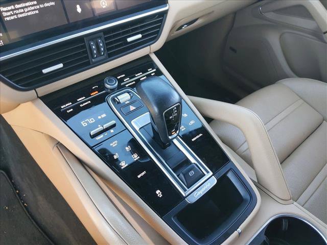 Used 2021 Porsche Cayenne AWD/4WD image 10