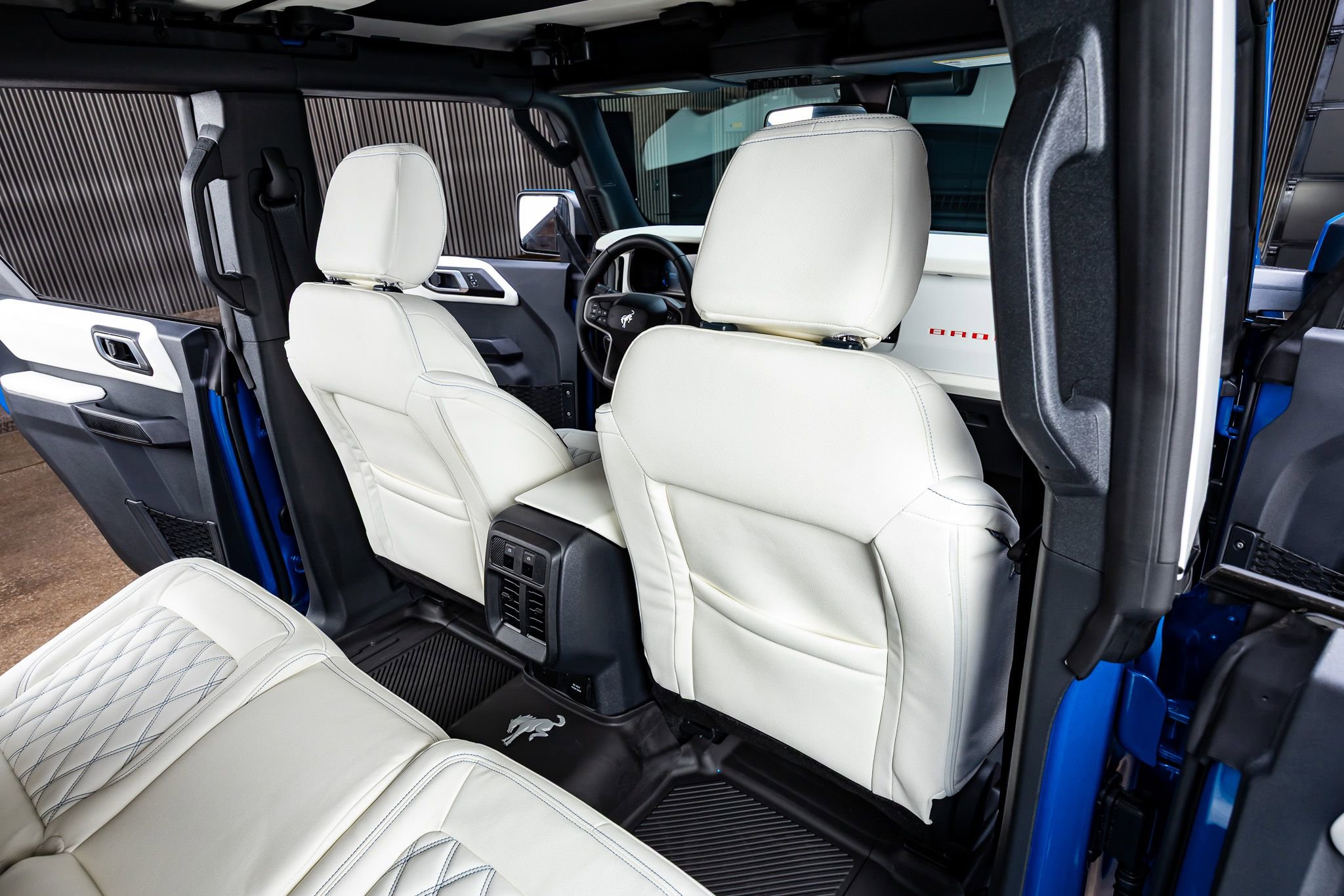 Used 2026 Ford Bronco Heritage Edition AWD/4WD image 29
