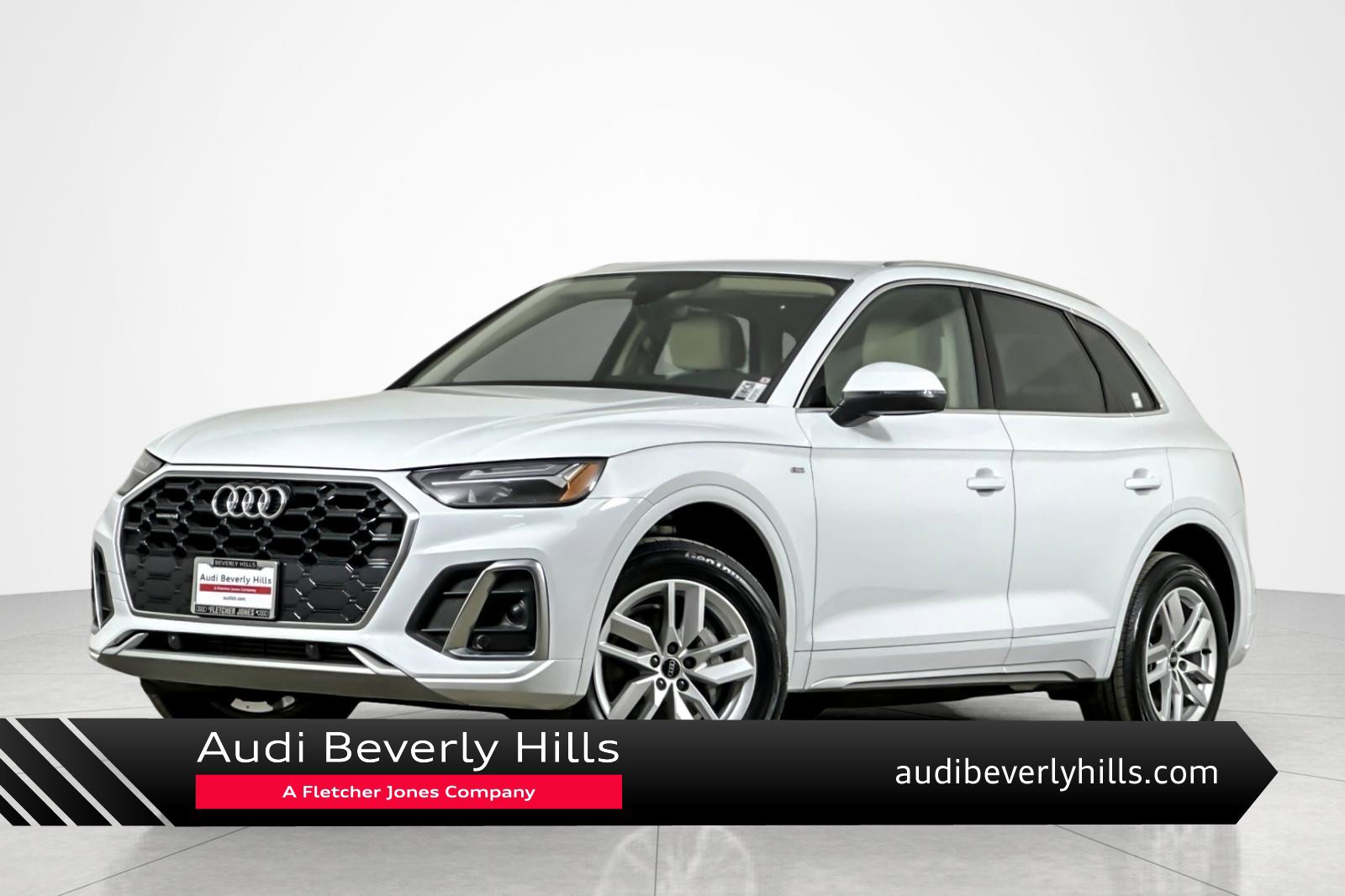 Used 2023 Audi Q5 2.0T Premium w/ Convenience Package AWD/4WD image 1