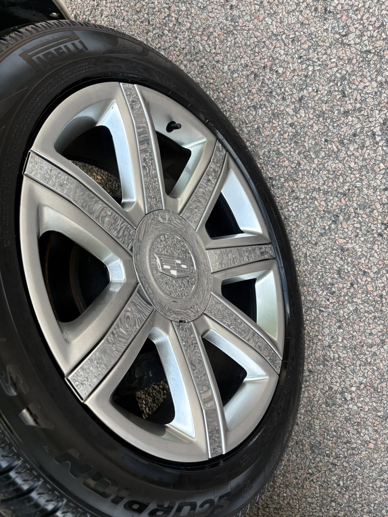 Used 2011 Cadillac Escalade Premium AWD/4WD image 58