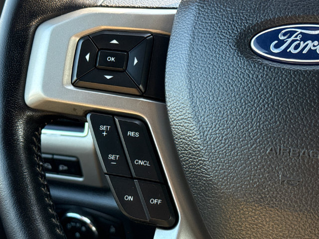 Used 2022 Ford F350 Lariat w/ Lariat Ultimate Package AWD/4WD image 28