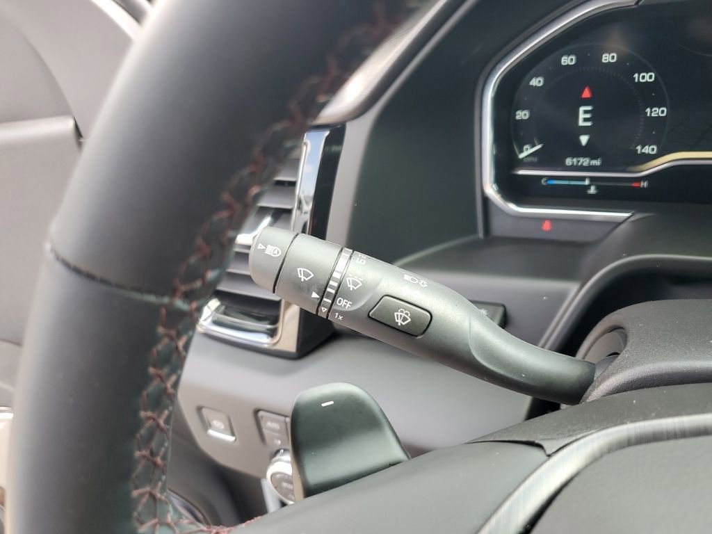 Used 2025 GMC Sierra 1500 AT4X image 35