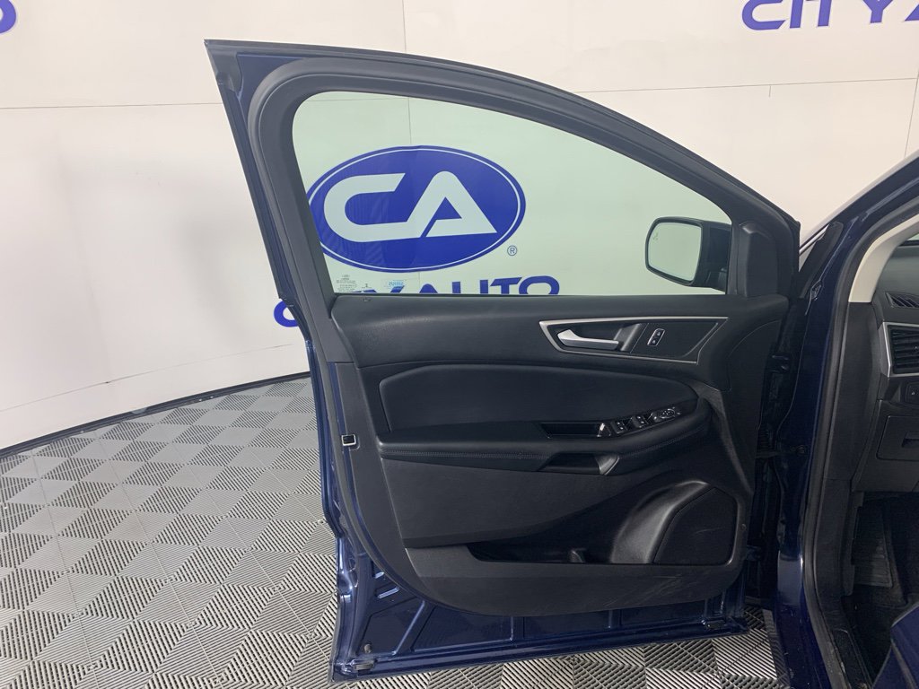 Used 2017 Ford Edge SEL w/ Equipment Group 201A image 14