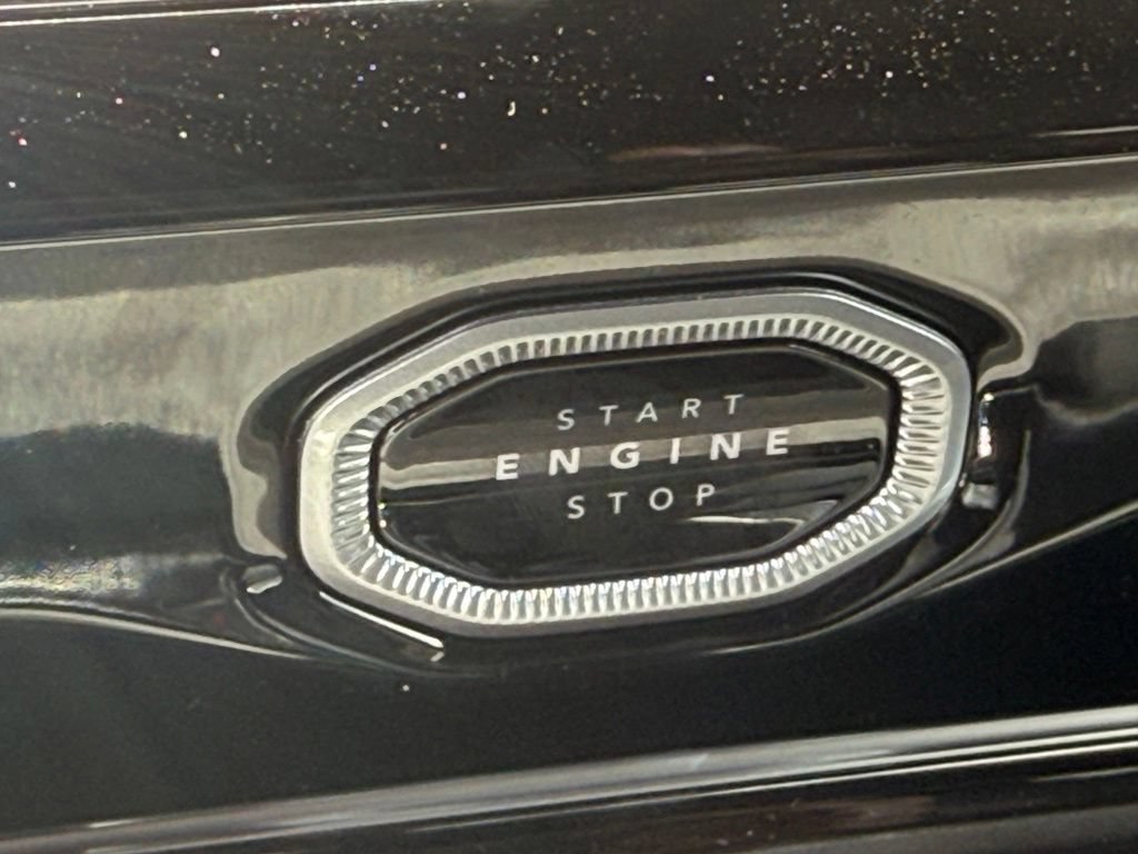 New 2026 Jeep Grand Cherokee Summit AWD/4WD image 18
