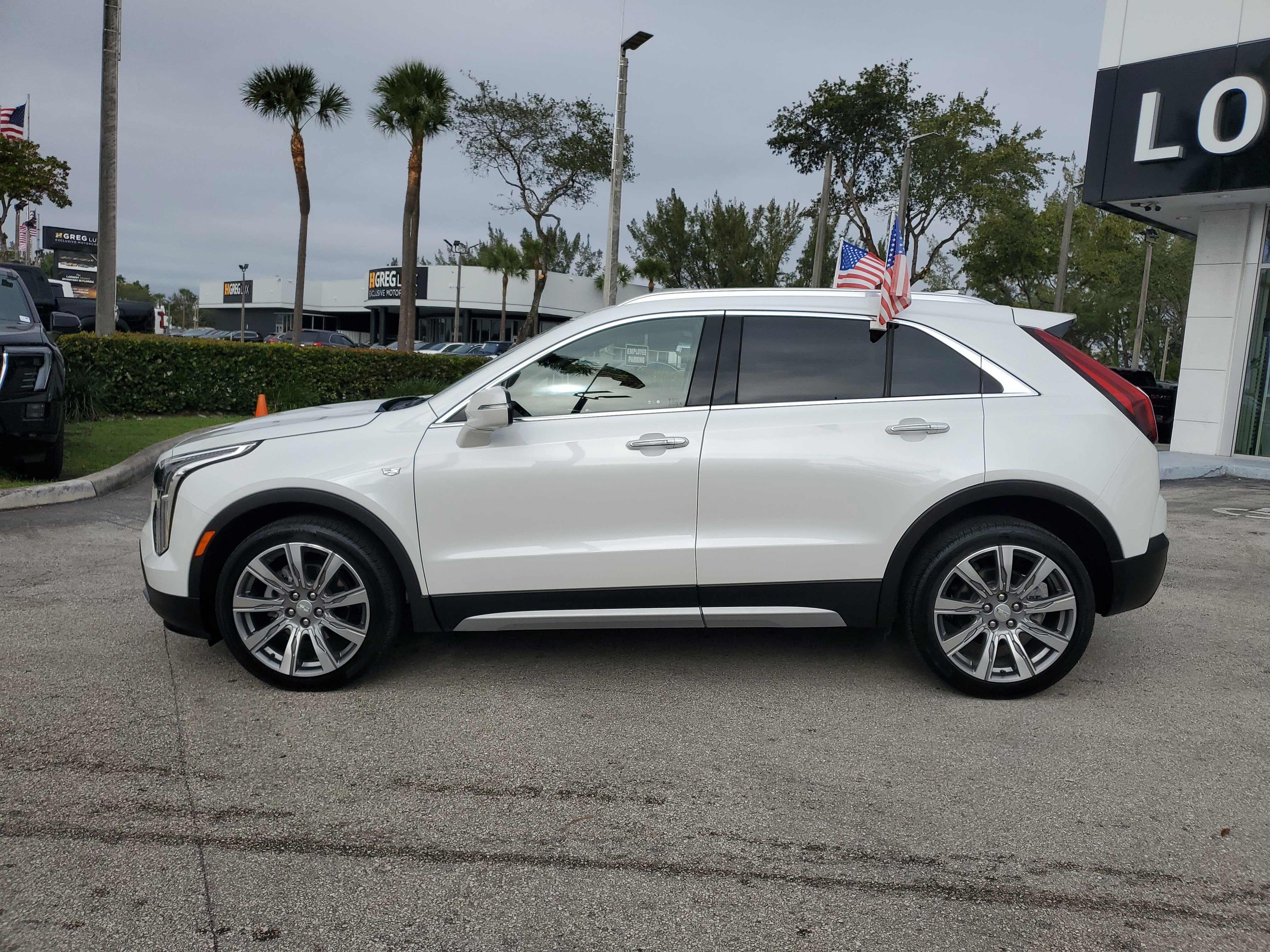 Used 2023 Cadillac XT4 Premium Luxury w/ Driver Assist Package image 8