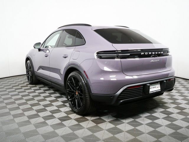 New 2026 Porsche Macan 4 Electric AWD/4WD image 3