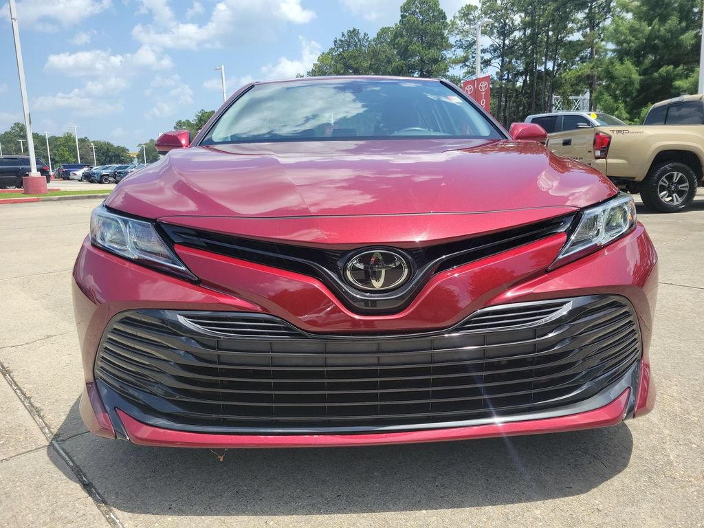 Certified 2018 Toyota Camry LE FWD image 4