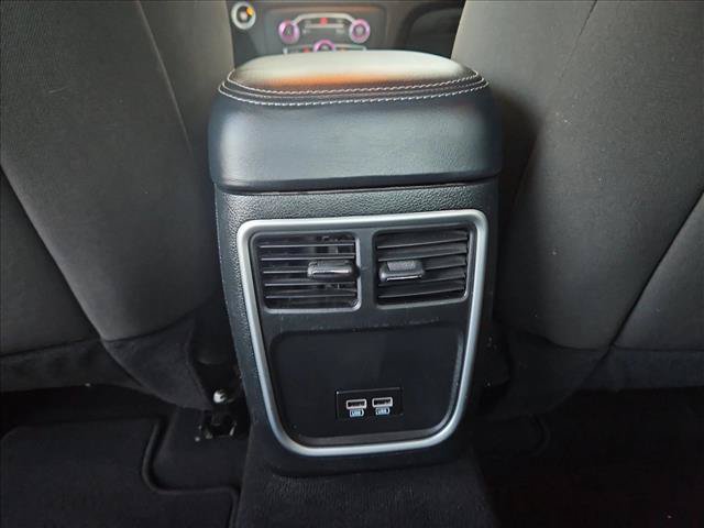 Used 2023 Dodge Charger SXT RWD image 17