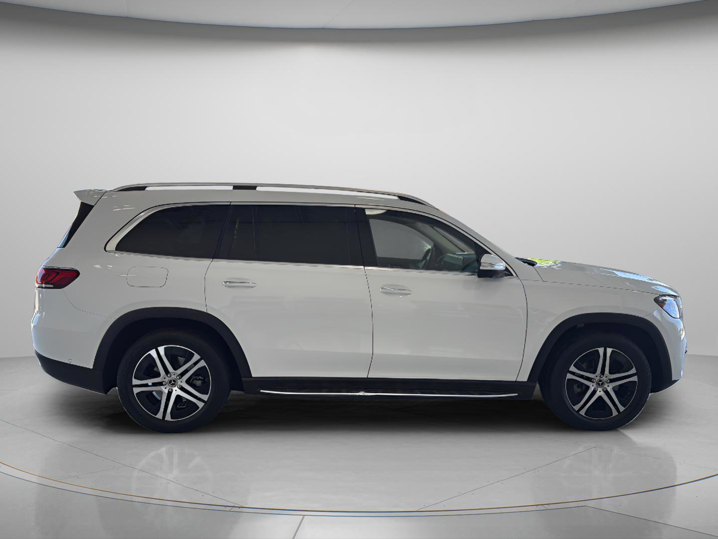 Certified 2022 Mercedes-Benz GLS 450 4MATIC image 19